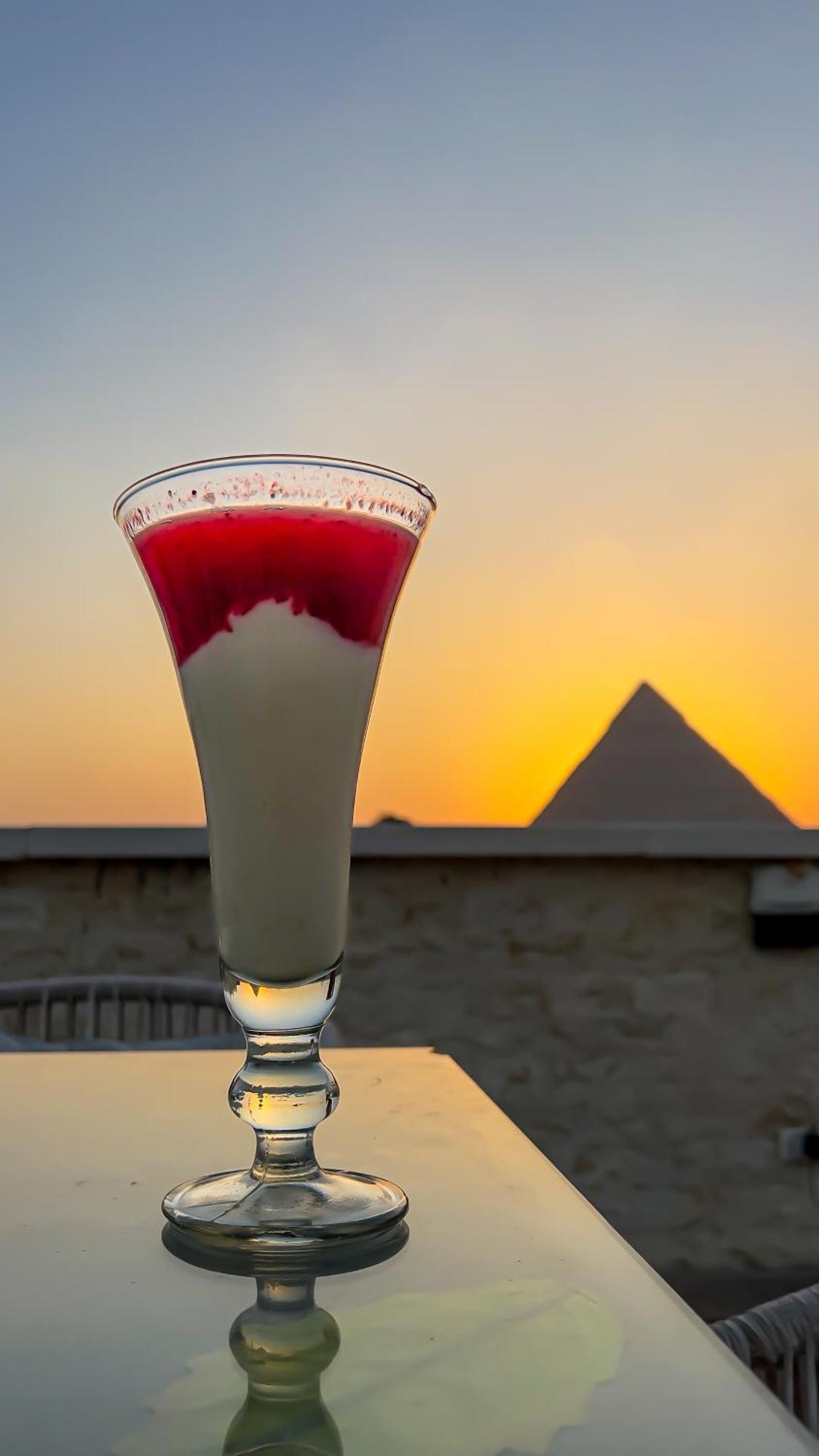 Pyramids Glory Inn Kafret el-Gabal Exteriör bild